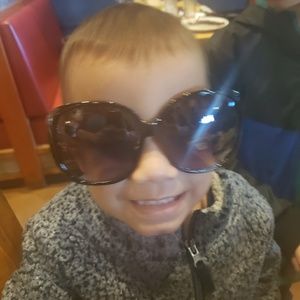 Meet your Posher, Tonya